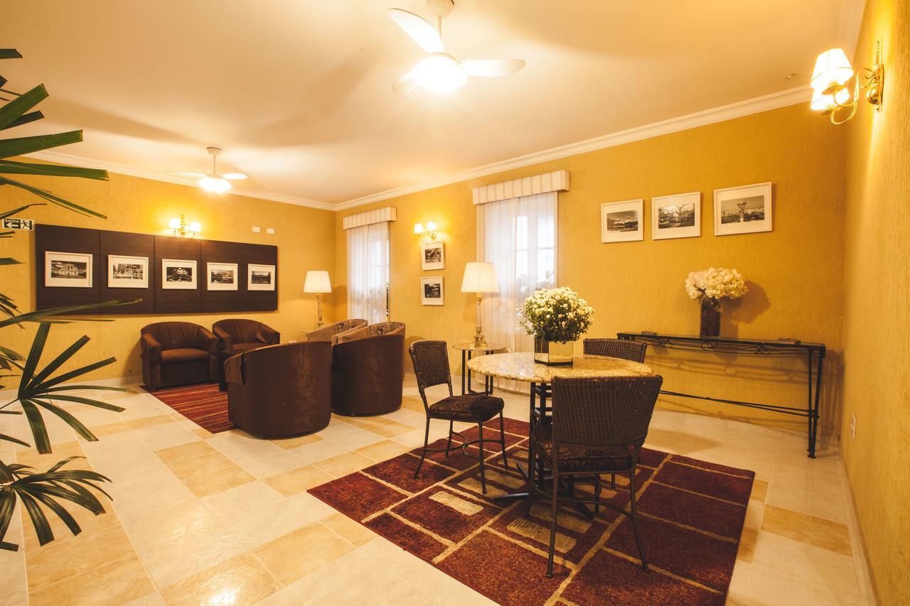 Curitiba Palace Estacao Otel Dış mekan fotoğraf